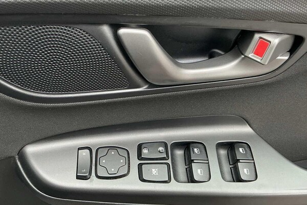 Used Hyundai KONA 2019 for sale - 76099072: Photo 16