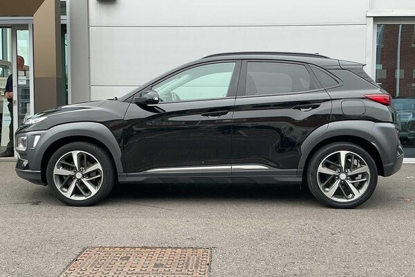 Used Hyundai KONA 2019 for sale - 76099072: Photo 3