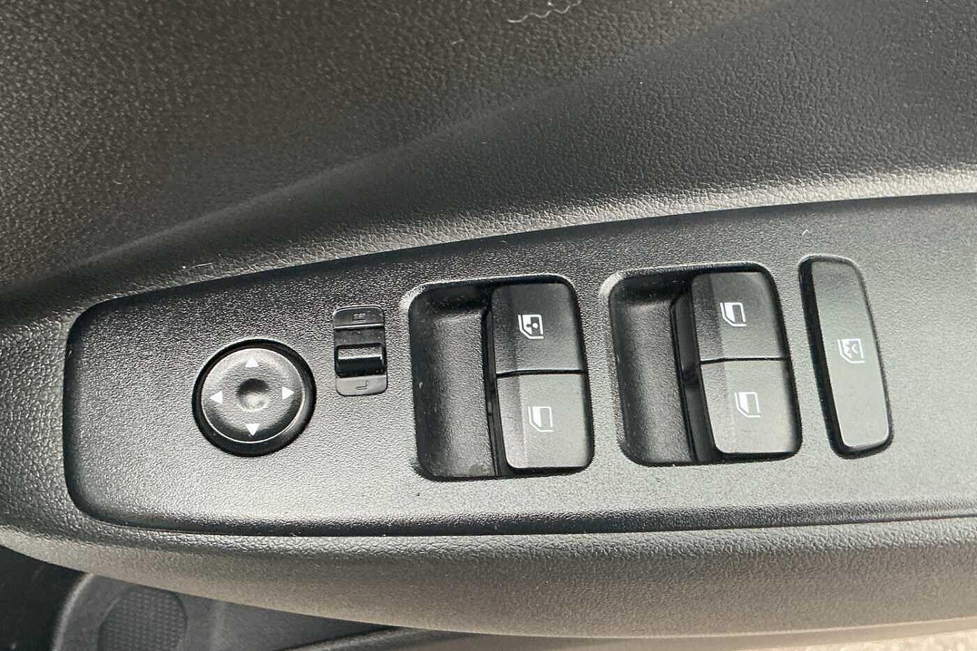 Used Hyundai i10 for sale - 76099567: Photo 16
