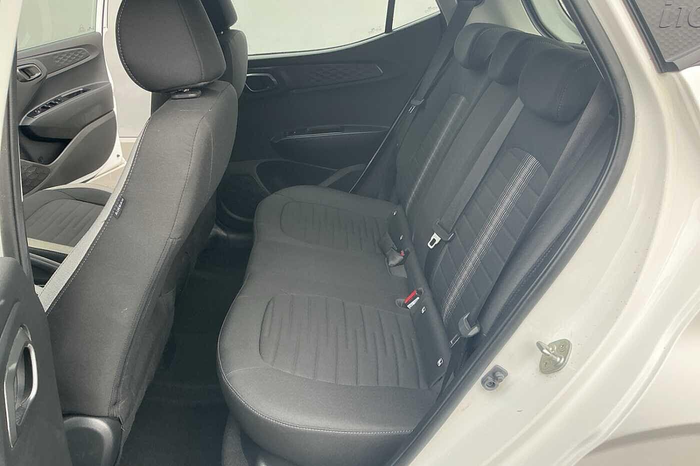 Used Hyundai i10 for sale - 76099567: Photo 9