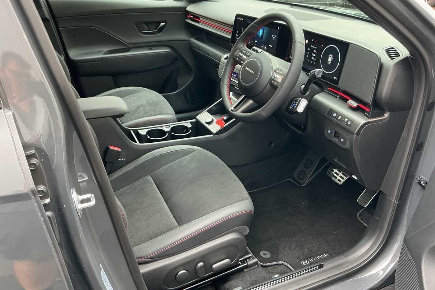 Used Hyundai KONA 2025 for sale - 76996491: Photo 4