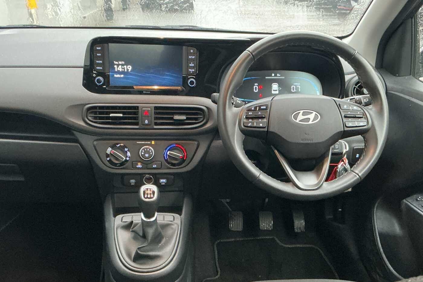 Used Hyundai i10 2024 for sale - 76613242: Photo 15