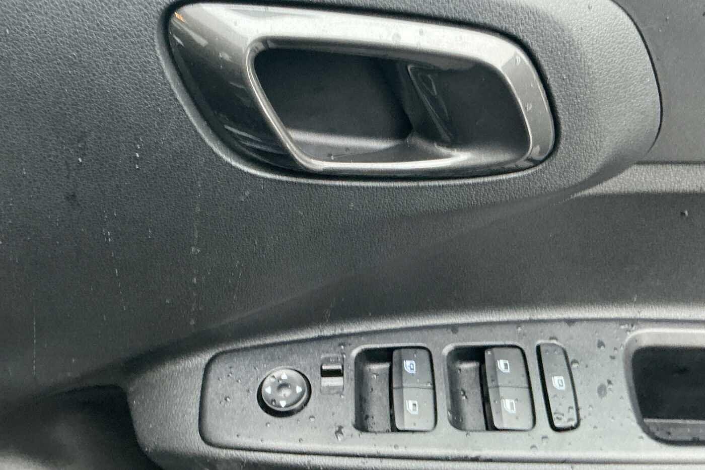 Used Hyundai i10 2024 for sale - 76613242: Photo 16