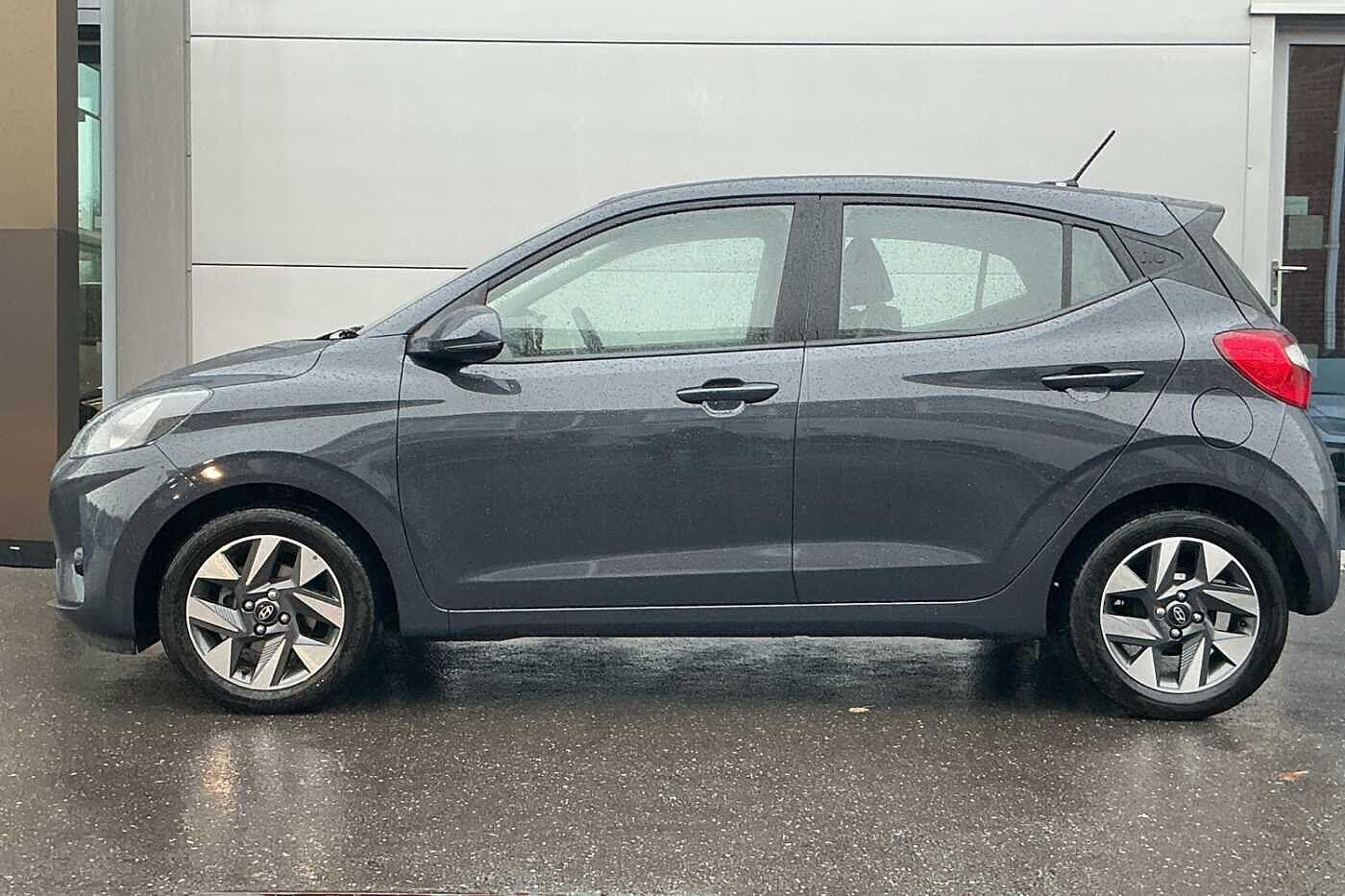 Used Hyundai i10 2024 for sale - 76613242: Photo 3