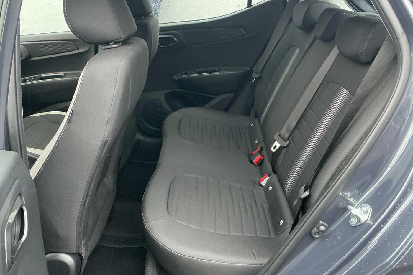 Used Hyundai i10 2024 for sale - 76613242: Photo 9