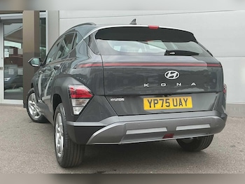 Used Hyundai KONA 2025 for sale - 76214670: Photo 2