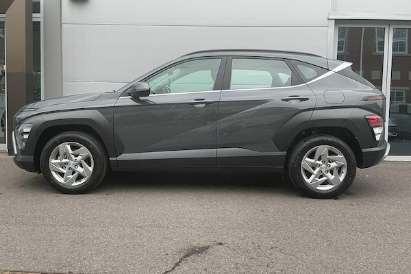Used Hyundai KONA 2025 for sale - 76214670: Photo 3