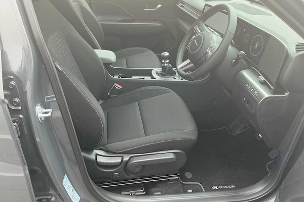 Used Hyundai KONA 2025 for sale - 76214670: Photo 8