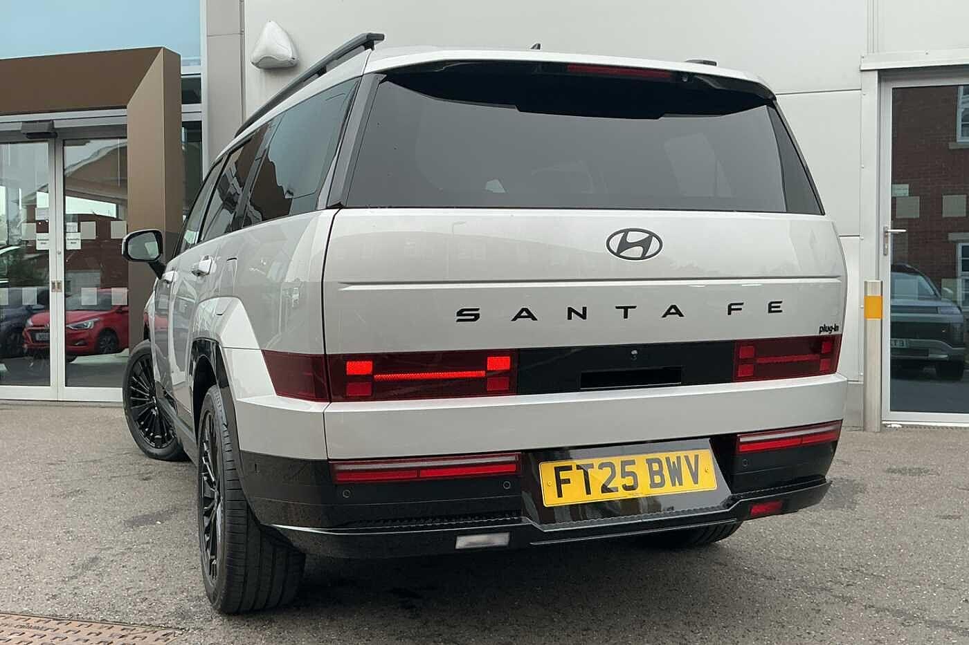 Used Hyundai Santa Fe 2025 for sale - 76472566: Photo 2