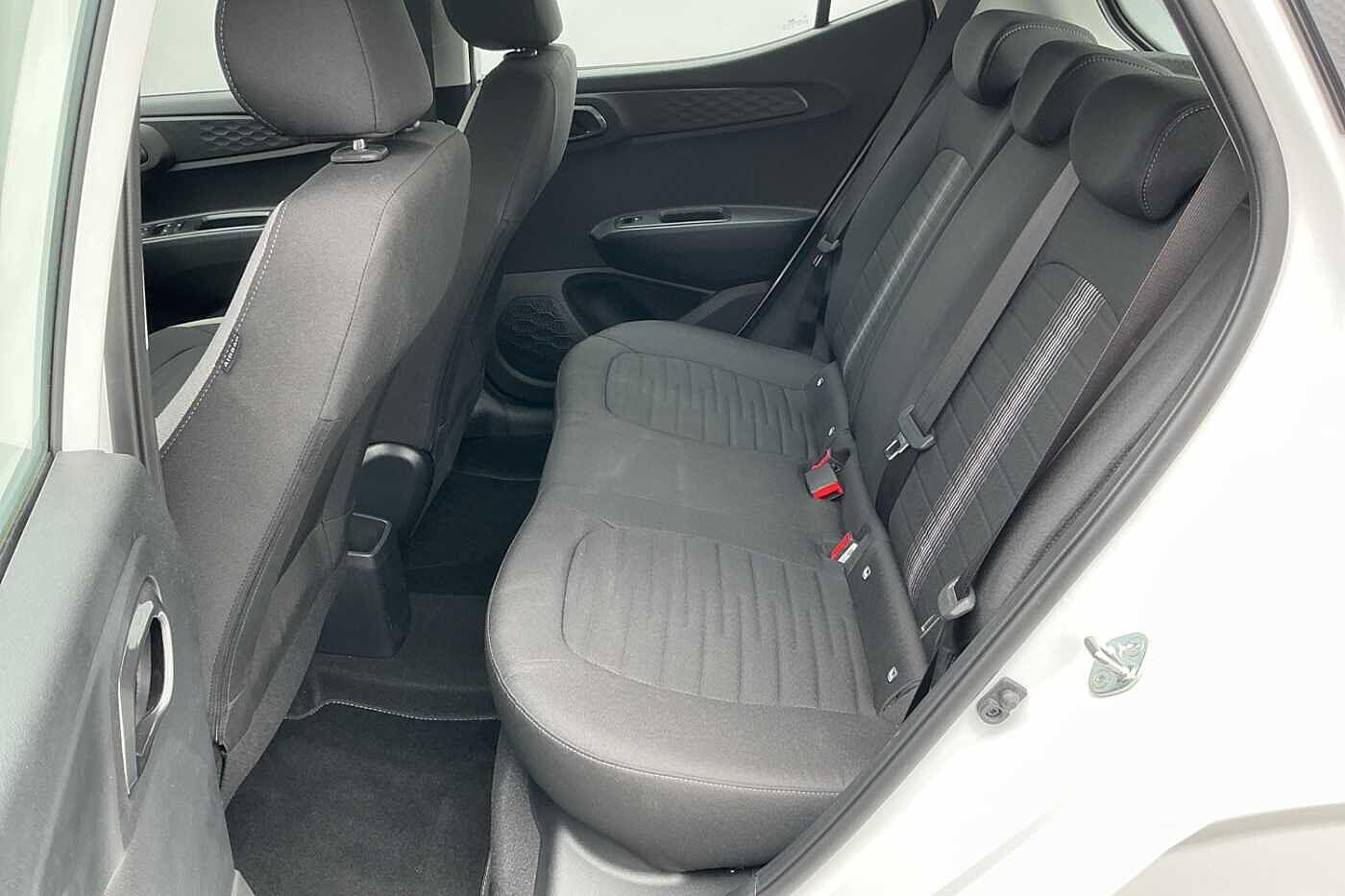 Used Hyundai i10 2024 for sale - 75927324: Photo 9