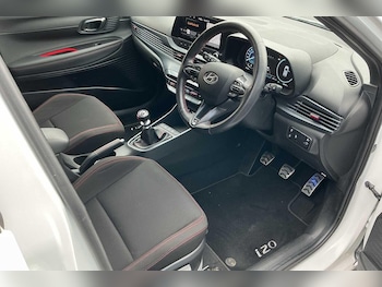 Used Hyundai i20 2023 for sale - 75978602: Photo