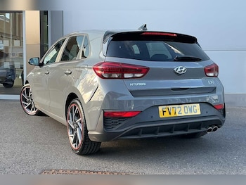 Used Hyundai i30 2022 for sale - 76136136: Photo 2