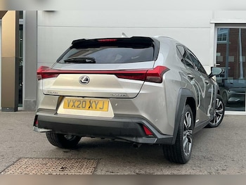 Used Lexus UX 2020 for sale - 76912937: Photo