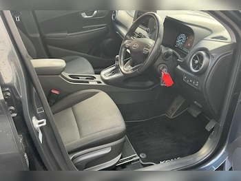 Used Hyundai KONA 2022 for sale - 76572904: Photo