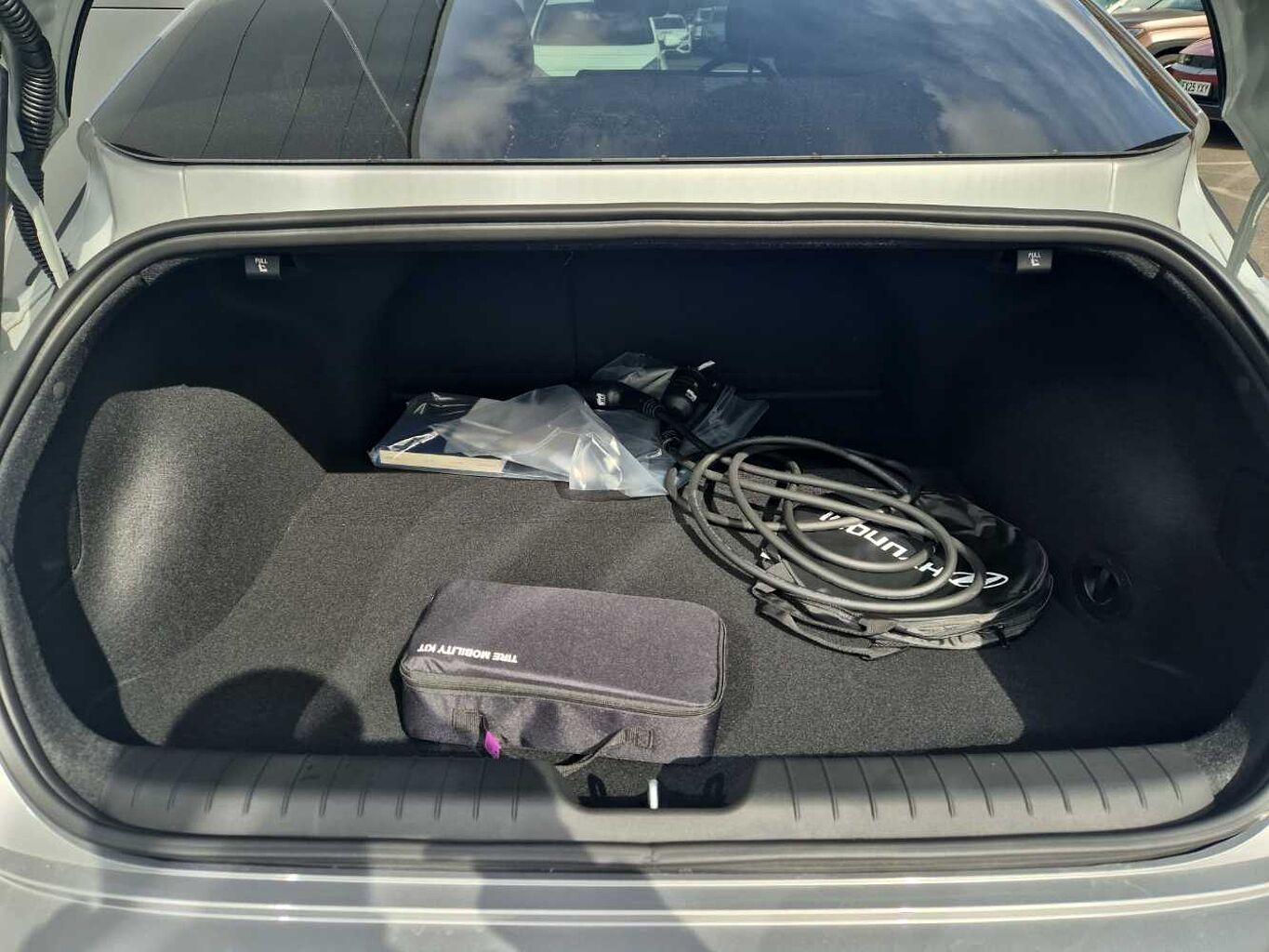 Used Hyundai IONIQ 6 2025 for sale - 76993720: Photo 19