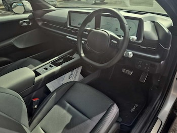 Used Hyundai IONIQ 6 2025 for sale - 76993720: Photo