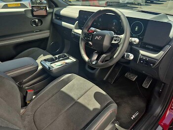 Used Hyundai IONIQ 5 2025 for sale - 76990528: Photo