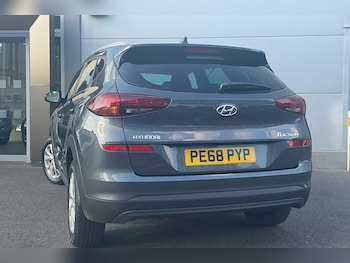 Used Hyundai TUCSON 2018 for sale - 75949403: Photo