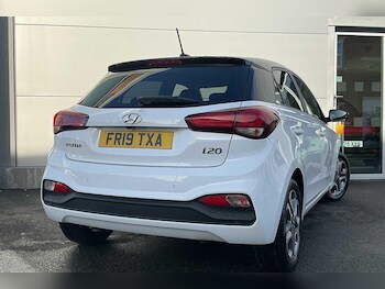 Used Hyundai i20 2019 for sale - 77344095: Photo