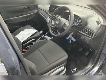 Used Hyundai i20 2025 for sale - 76307832: Photo