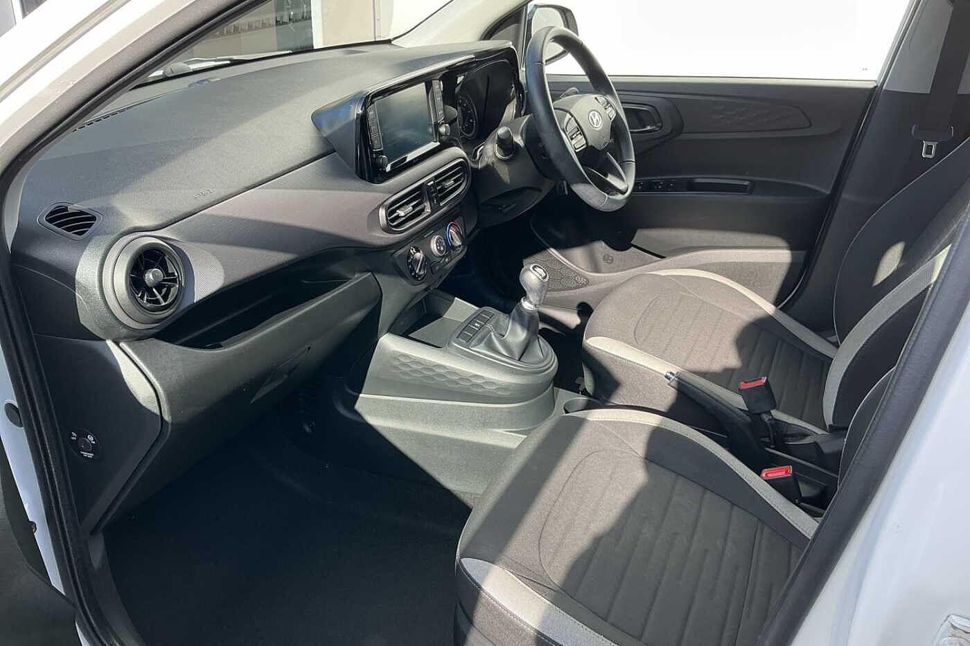 Used Hyundai i10 2021 for sale - 75940389: Photo 10