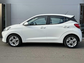 Used Hyundai i10 2020 for sale - 75825938: Photo