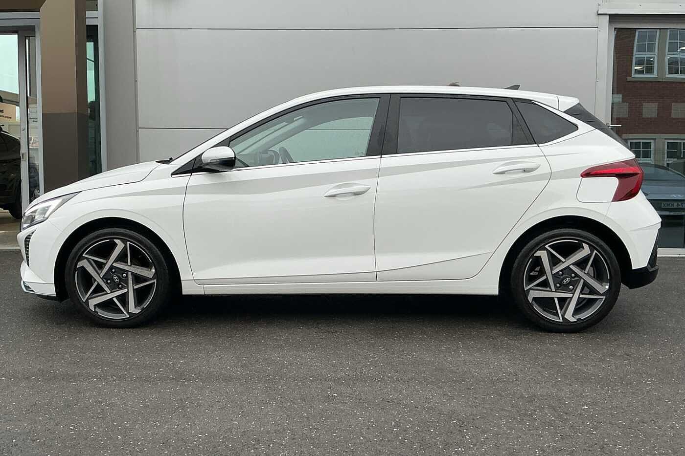 Used Hyundai i20 2024 for sale - 76537650: Photo 3