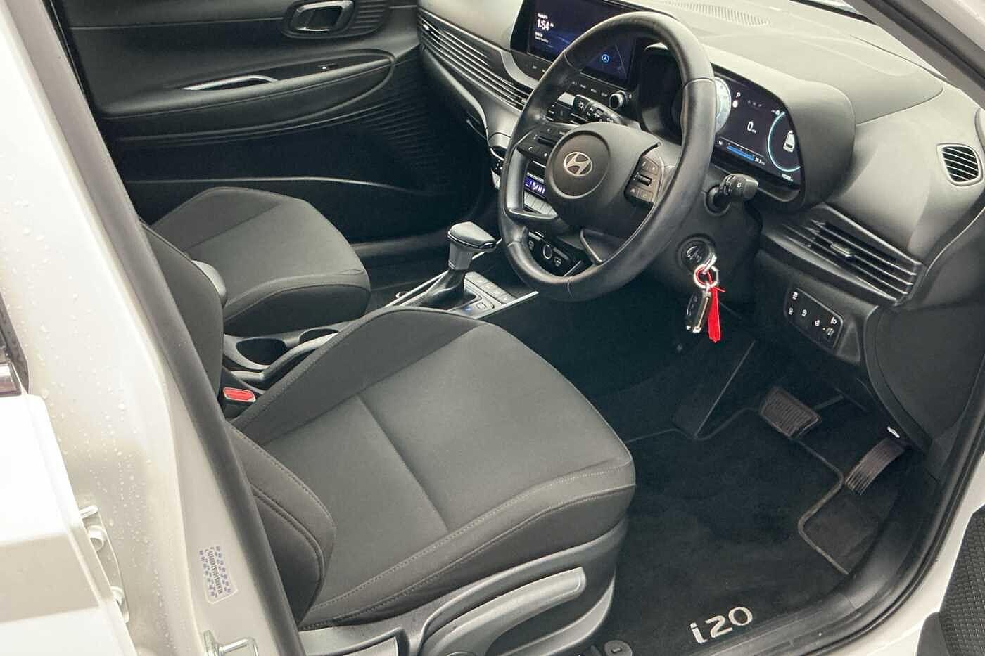 Used Hyundai i20 2024 for sale - 76537650: Photo 4