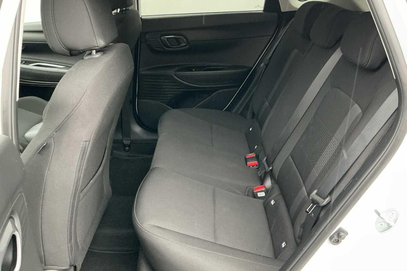 Used Hyundai i20 2024 for sale - 76537650: Photo 9