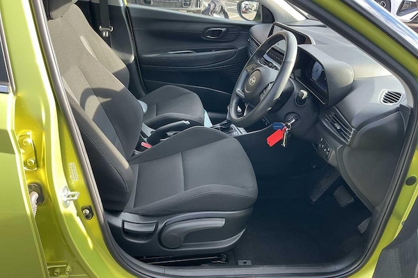 Used Hyundai i20 2024 for sale - 76175066: Photo 8