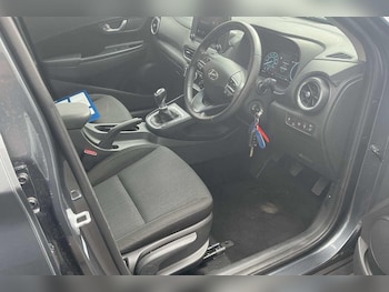 Used Hyundai KONA 2021 for sale - 76026568: Photo