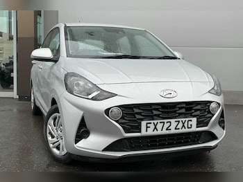 Used Hyundai i10 2022 for sale - 76850342: Photo