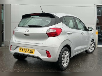 Used Hyundai i10 2022 for sale - 76850342: Photo