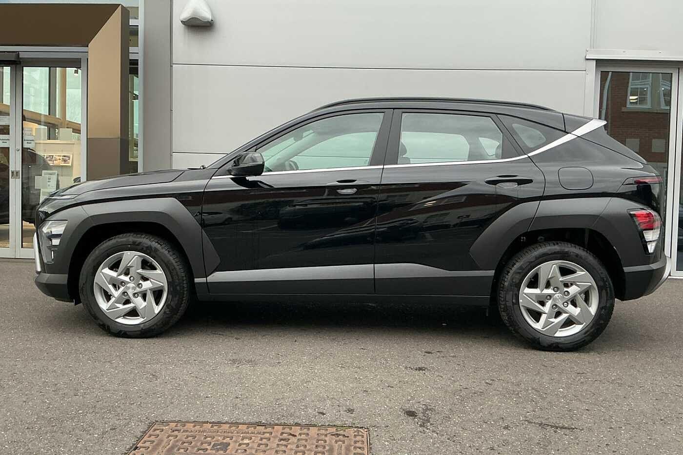 Used Hyundai KONA 2025 for sale - 76484968: Photo 3