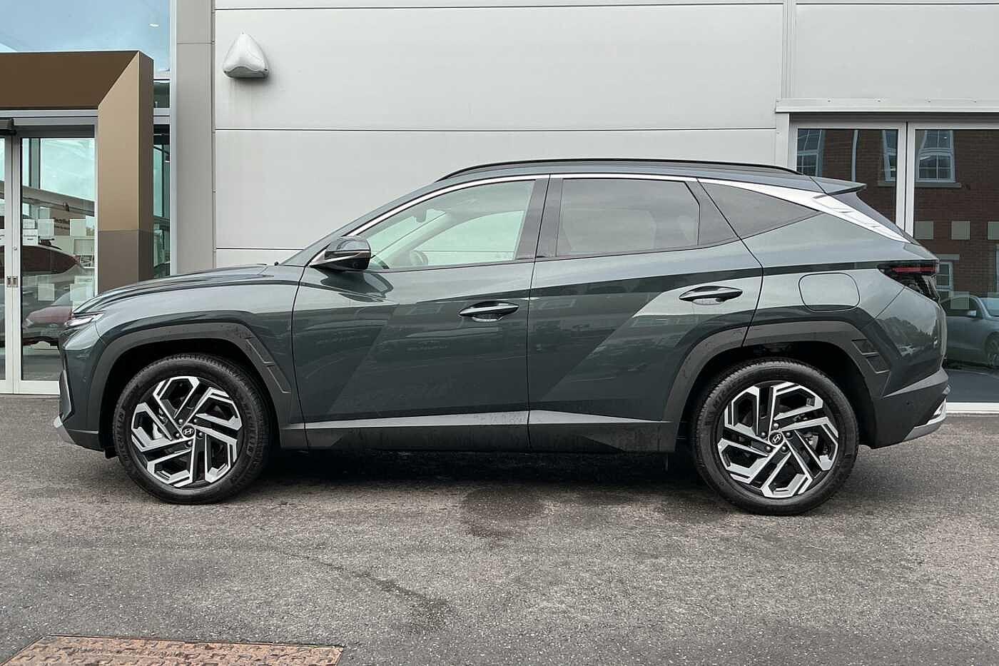 Used Hyundai TUCSON 2024 for sale - 76307672: Photo 3