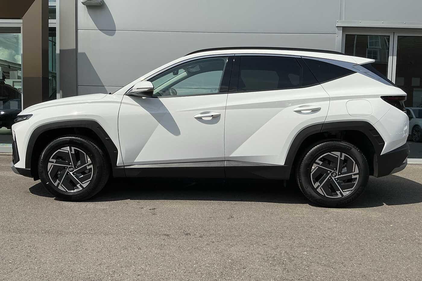 Used Hyundai TUCSON 2025 for sale - 76166502: Photo 3