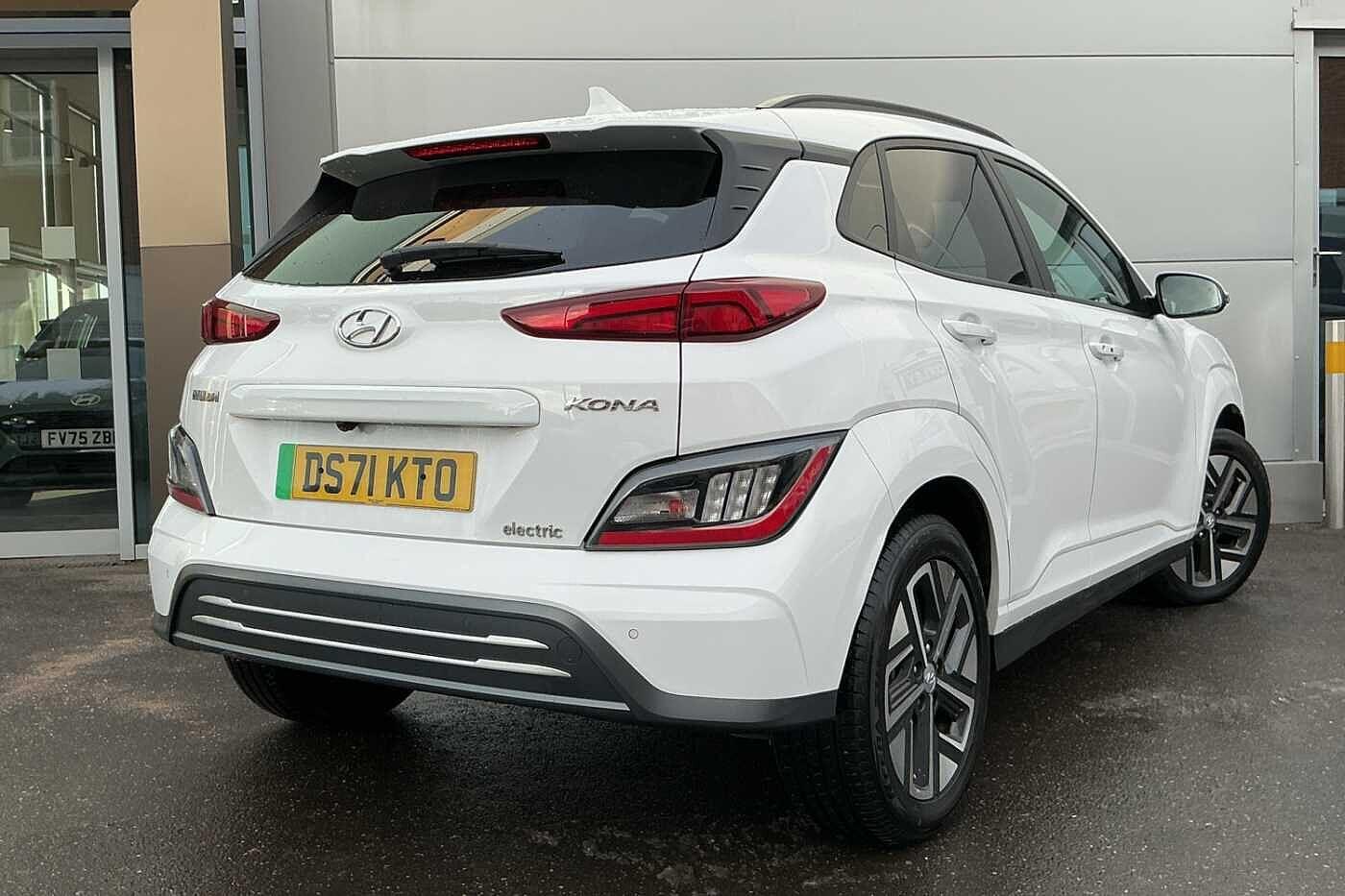 Used Hyundai KONA 2022 for sale - 77074776: Photo 3