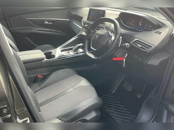 Used Peugeot 3008 2020 for sale - 76472330: Photo