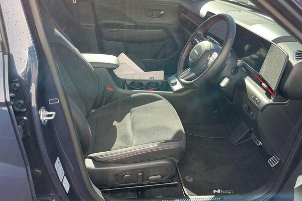 Used Hyundai KONA 2025 for sale - 76024467: Photo 8