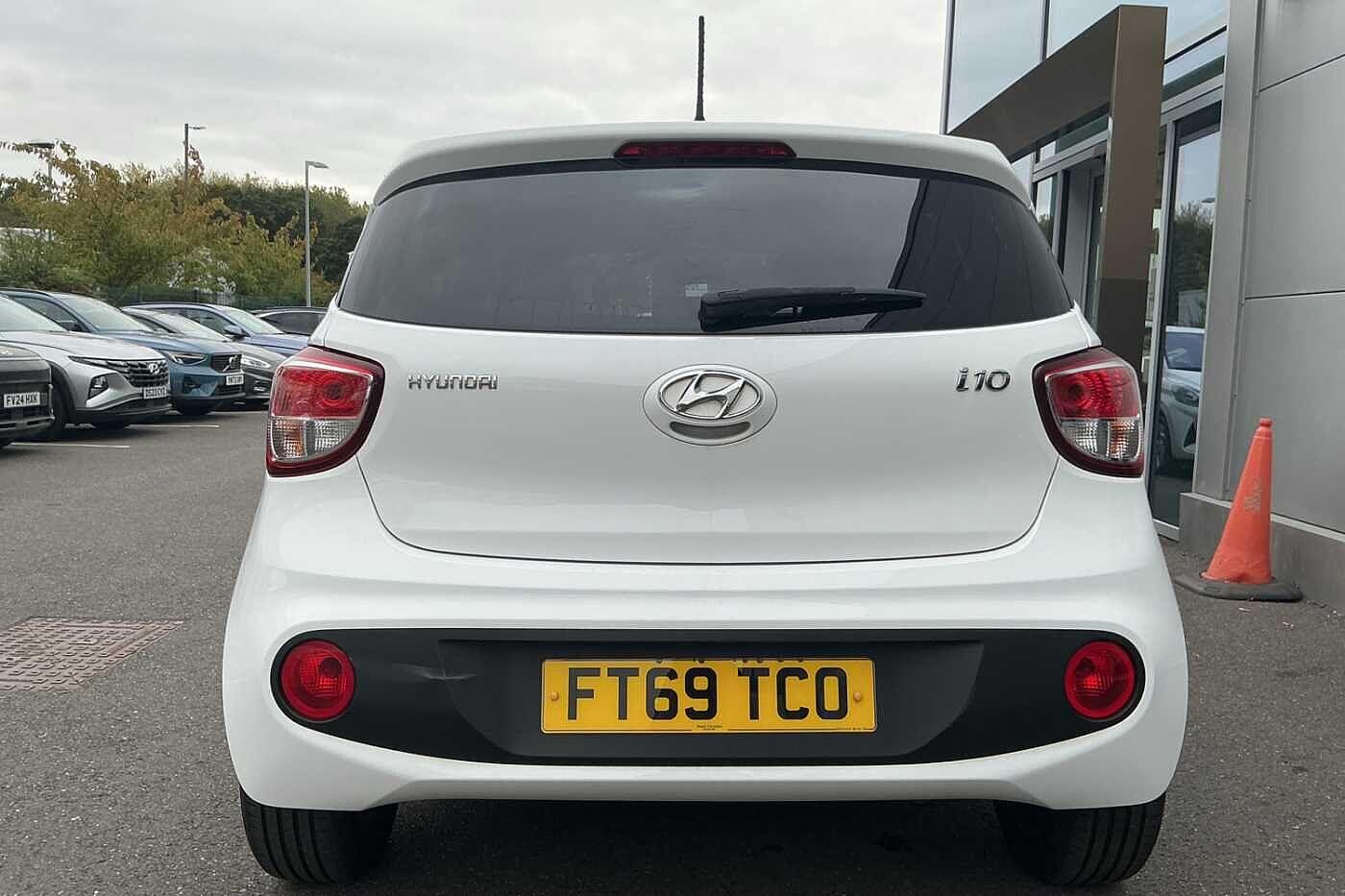 Used Hyundai i10 2019 for sale - 76043060: Photo 11