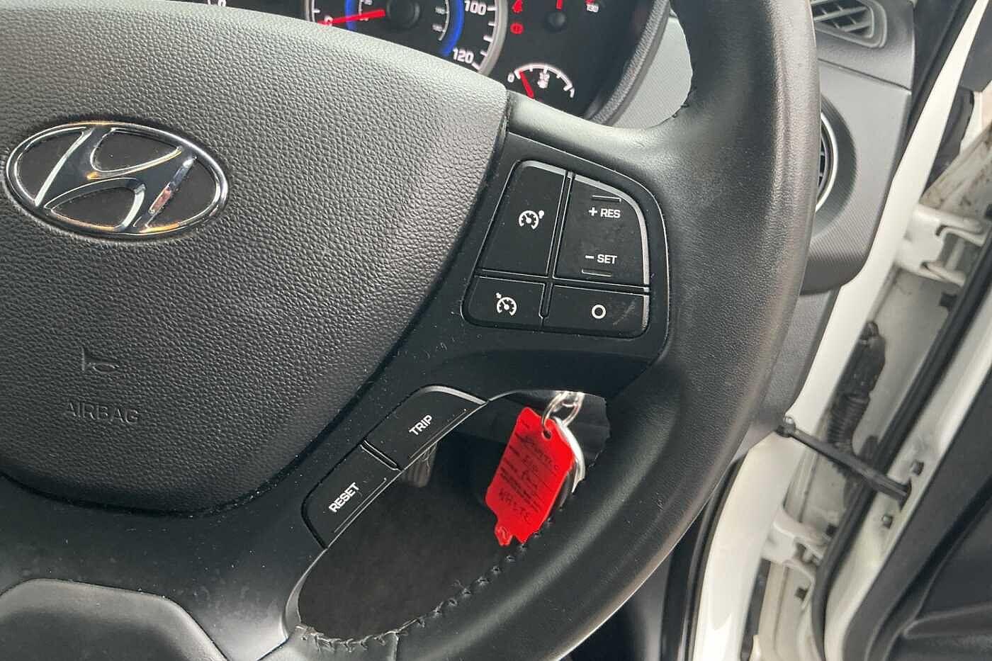 Used Hyundai i10 2019 for sale - 76043060: Photo 16