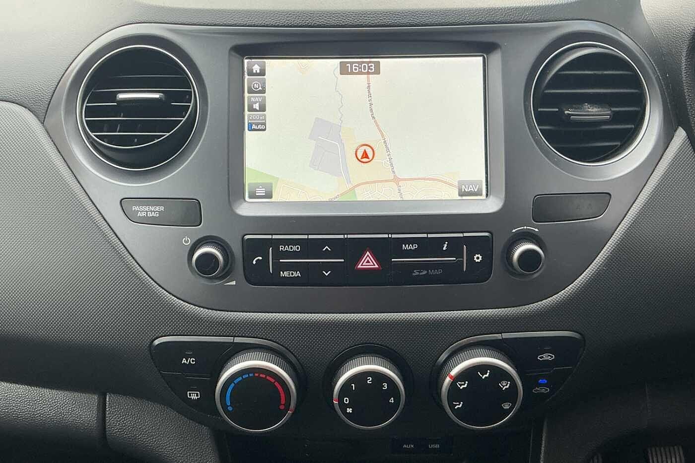 Used Hyundai i10 2019 for sale - 76043060: Photo 6