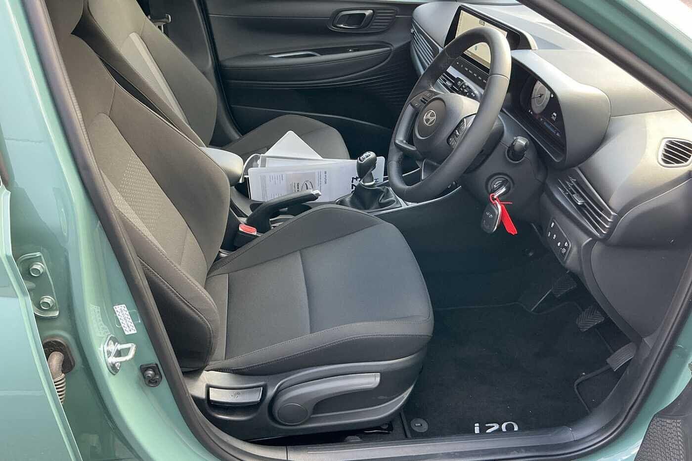 Used Hyundai i20 2025 for sale - 76214035: Photo 8