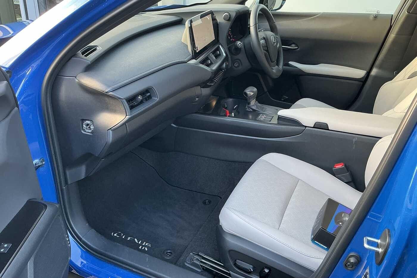 Used Lexus UX 2023 for sale - 76645870: Photo 10