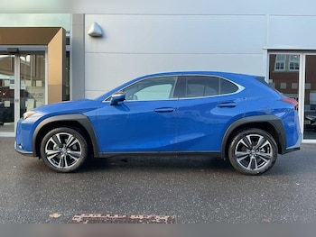 Used Lexus UX 2023 for sale - 76645870: Photo