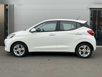 Used Hyundai i10 2021 for sale - 75826166: Photo