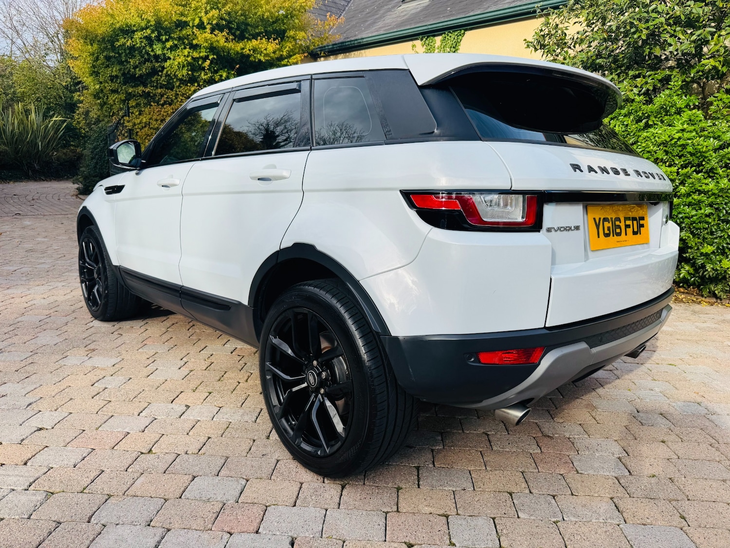 Used Land Rover Range Rover Evoque 2016 for sale - 76354878: Photo 11