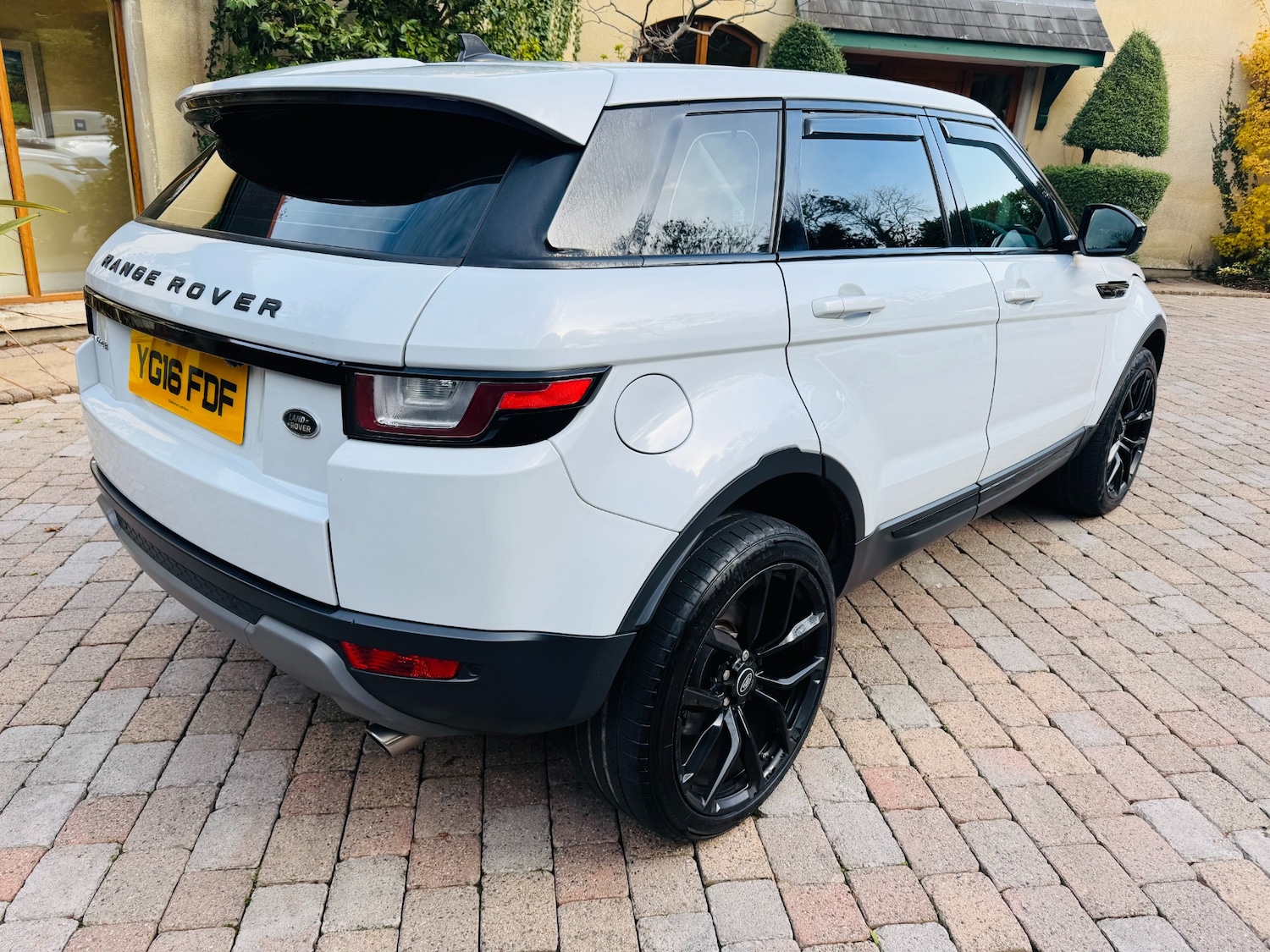 Used Land Rover Range Rover Evoque 2016 for sale - 76354878: Photo 7