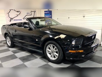 2015 (56) - 4.0L AUTO CONVERTIBLE 2-Door