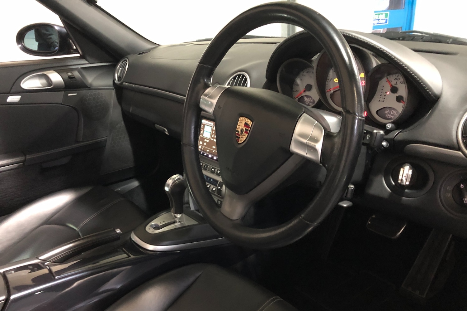 Used Porsche Boxster 2005 for sale - 77062245: Photo 15